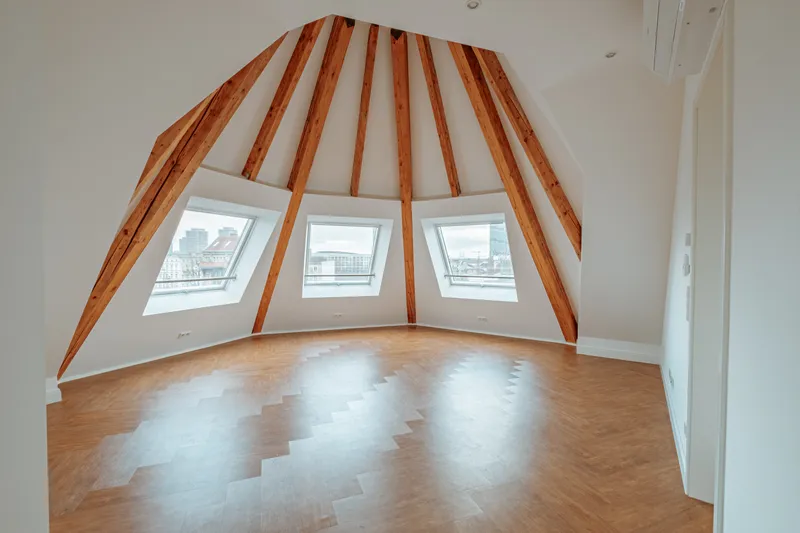 Traumhafte 3-Zimmer-Dachgeschosswohnung mit Dachterrasse, Klima, Aufzug, 2 Bäder, Fußbodenheizung — photo 1
